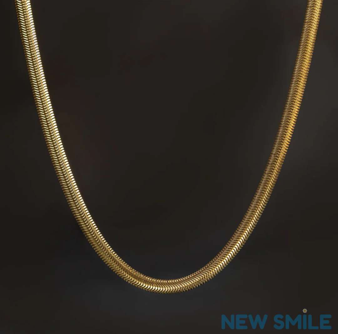 Viral Luxury Men's Golden Snake Chain